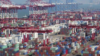 Handelskrieg mit USA lässt Chinas Außenhandel einbrechen