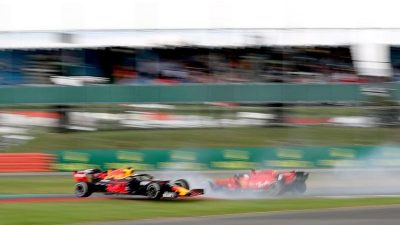 Crash von Vettel in Silverstone – Hamilton gewinnt
