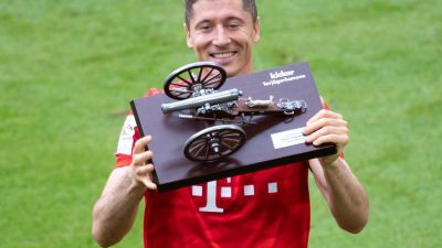 FC Bayern vor Verlängerung mit Stürmerstar Lewandowski