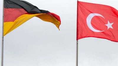 Politische Verfolgung: Deutschland und Frankreich ermahnen Türkei