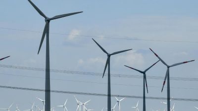 CDU-Politiker: Mehr für Akzeptanz von Windrädern tun – Grüne kritisieren Stillstand