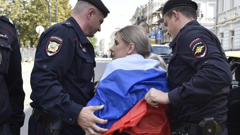 Ermittlung gegen „Massenunruhen“: Russische Justiz warnt Opposition vor weiteren „illegalen“ Protesten