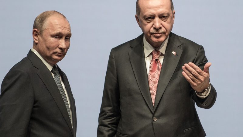 Putin berät mit Erdogan in Sotschi wegen türkischer Militäroffensive in Syrien