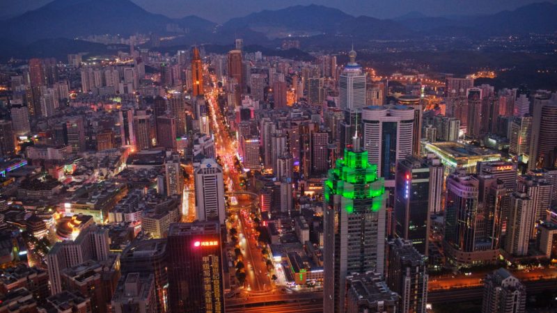 Verzweiflungsakt? Peking will Shenzhen als Hongkong-Ersatz – Experte hat seine Zweifel