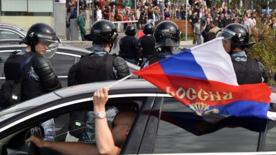 Mindestens 800 Festnahmen bei Demonstrationen für freie Kommunalwahlen in Moskau
