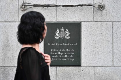 KP China setzt in Shenzhen britischen Konsulatsmitarbeiter aus Hongkong fest – London besorgt