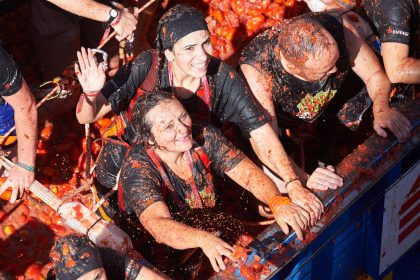 Tomatenkrieg in Spanien: 22.000 Menschen bei “La Tomatina”
