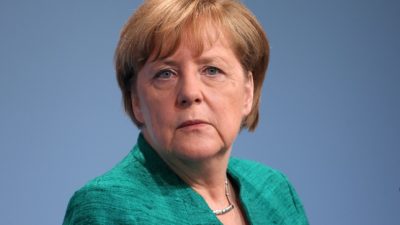 Merkel betont Bedeutung multilateraler Kooperation angesichts schwacher Konjunktur