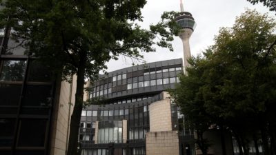 NRW-Landesregierung in Kritik: „Ministerialbürokratie seit Amtsantritt um 525 Stellen aufgebläht“