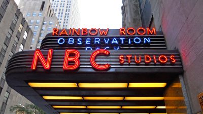 Herausgeber der englischen Epoch Times: „NBC News verleumdet einen Konkurrenten“