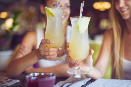 Ausgeknockt nach einem Drink: Immer mehr Verbrechen mit K.-o.-Tropfen
