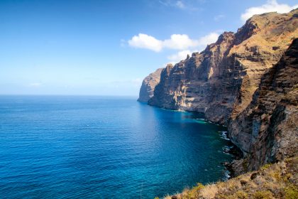 Von Klippe gestürzt: Französischer Wanderer in Italien mit gebrochenen Beinen tot aufgefunden
