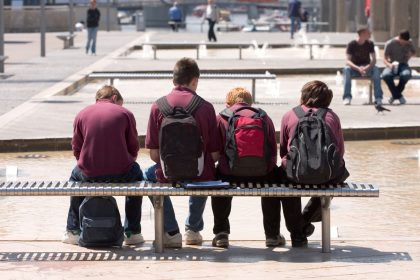 Zahl der Schulverweigerer in Sachsen-Anhalt bleibt hoch – Bußgelder in Höhe von 100.300 Euro verhängt