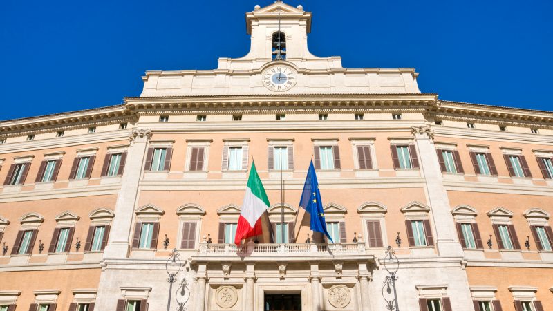 Italien: Unsicherheit über politische Zukunft nach angekündigtem Conte-Rücktritt
