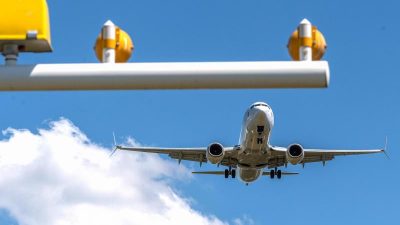 Passagier mit Fieber im Flug nach Frankfurt  – Verdacht auf Coronavirus noch während der Reise entkräftet