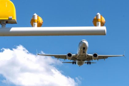 Passagier mit Fieber im Flug nach Frankfurt  – Verdacht auf Coronavirus noch während der Reise entkräftet