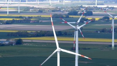 Windrad-Wildwuchs neu gestaltet: Bund ändert Ausbaugrenze für Windkraftanlagen im Norden