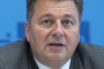 Innensenator Geisel: Baustadtrat Schmidt lässt sich vor den Karren der Linksextremisten spannen
