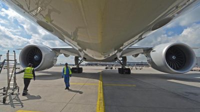Boeing verschiebt Einführung von 777-8 nach Triebwerksproblemen