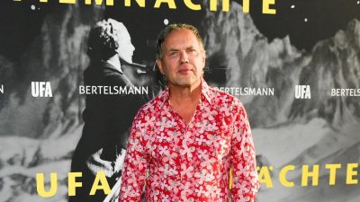 Uwe Ochsenknecht verbringt oft Stunden bei der Filmauswahl