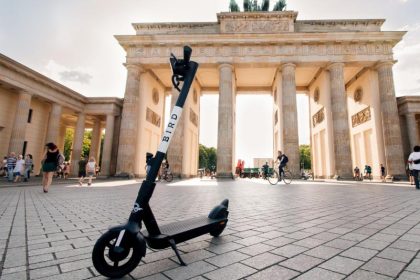 E-Roller-Verleiher Bird startet in Deutschland: Berlin, Hamburg, Köln, Frankfurt und München