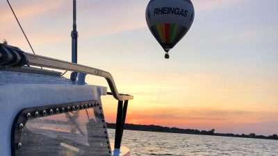 Vor einer drohenden Notlandung im Wasser bewahrt: Seenotretter retten Heißluftballon vor Usedom