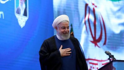 Ruhani droht Europäern mit weiteren Verstößen gegen Atomabkommen