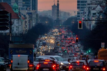 Berlin: Hetzjagd in Charlottenburg – Männergruppe schlug mit Eisenstange auf Opfer ein