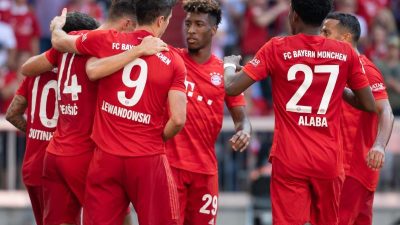 Bayern mit Kantersieg – Schalke gewinnt auch dank Eigentoren
