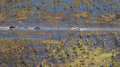 Hurrikan „Dorian“ auf Kategorie 1 herabgestuft: Warnung vor lebensbedrohlichen Sturmfluten