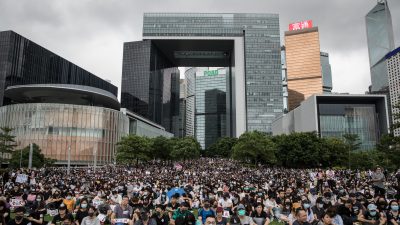 Hongkonger Protestführer bitten Merkel um ein Treffen