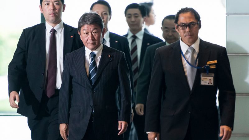 Japan: Regierungschef ändert Kabinett – neuer Verteidigungs- und Außenminister