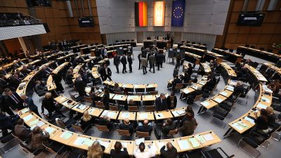 Diätenerhöhung für Berliner Landtagsabgeordnete von 3.944 Euro auf 6.250 Euro pro Monat
