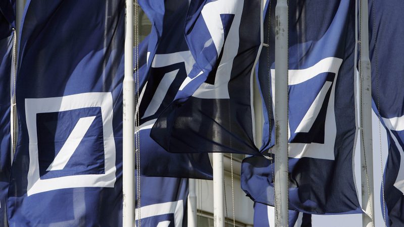 Deutsche Bank macht 5,7 Milliarden Euro Verlust