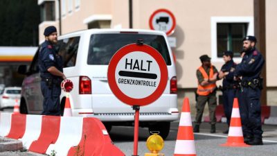 Bayerns Innenminister fordert Verlängerung der Grenzkontrollen zu Österreich