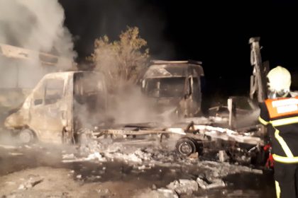 Sachsen: Schwerer Brandanschlag auf AfD-Fahrzeugpark