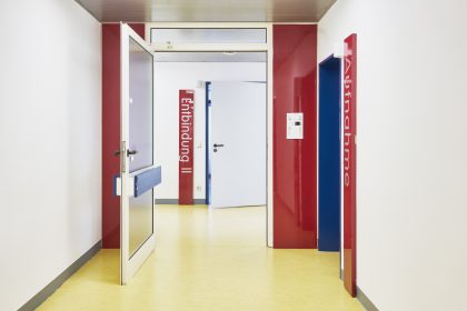 Nach Flucht aus Kreißsaal in Aachen: 14-jährige Laura wohlauf gefunden
