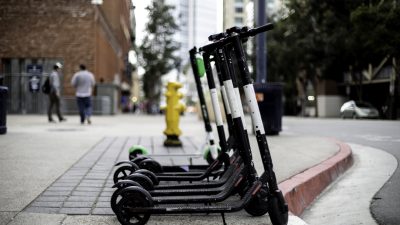Stiftung Warentest: Beitrag von E-Scootern zum Umweltschutz bislang enttäuschend