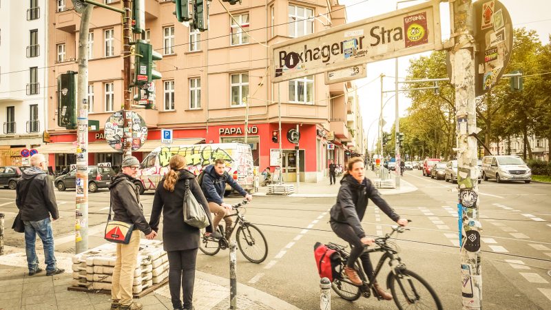 Berliner Verkehrssenatorin für CO2-Steuer: In spätestens 11 Jahren sollen in Berlin nur noch Elektroautos fahren