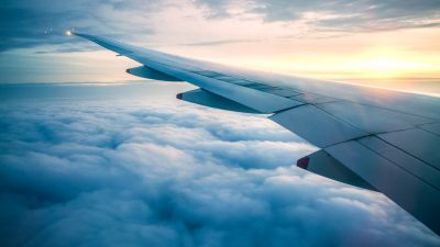 Fehlgeleitete Klimahysterie: Flugzeuge bis zu 40 Prozent sauberer als PKW