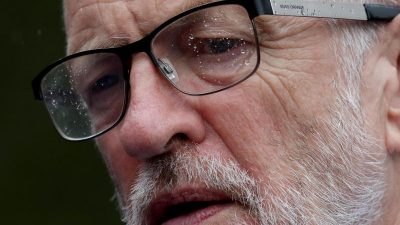 Labour suspendiert Ex-Parteichef Corbyn nach Antisemitismus-Vorwürfen