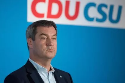 Söder mit 91,3 Prozent als CSU-Chef gewählt - Seehofer kommt nicht zum Parteitag