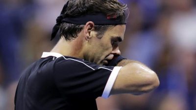 Federer verpasst Halbfinale der US Open – Williams weiter
