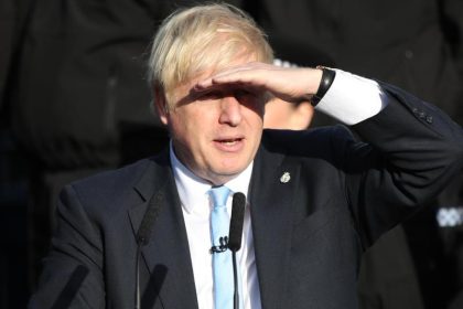 Lieber “tot im Graben” als Verschiebung der Brexit-Frist: Johnson strebt Neuwahlen an