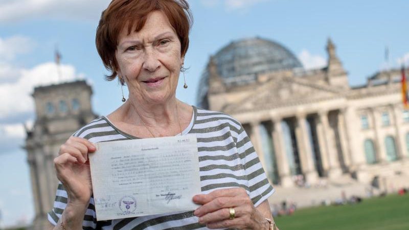 Geboren im Parlamentsgebäude: Treffen von „Reichstagsbabys“ aus dem Zweiten Weltkrieg