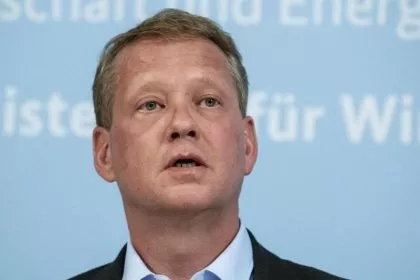 DIHK-Präsident: Der jetzige CO2-Preis bedeutet das Aus für Industriebetriebe und Logistiker