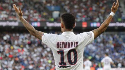 Erst Pfiffe, dann Traumtor zum Sieg: Neymars PSG-Comeback