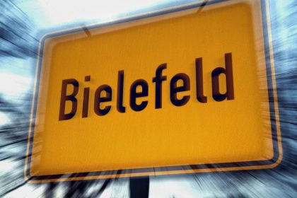 Das Ende der „Bielefeld-Verschwörung“: Oberbürgermeister stellt fest, dass Bielefeld existiert