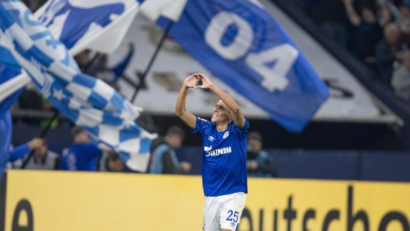 Schalke feiert Harit – Kunstschütze zum Sieg gegen Mainz