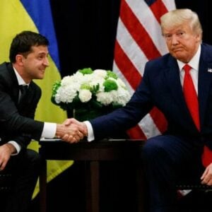 Trump telefoniert mit Selenskyj und kündigt Beendigung des Ukraine-Krieges an